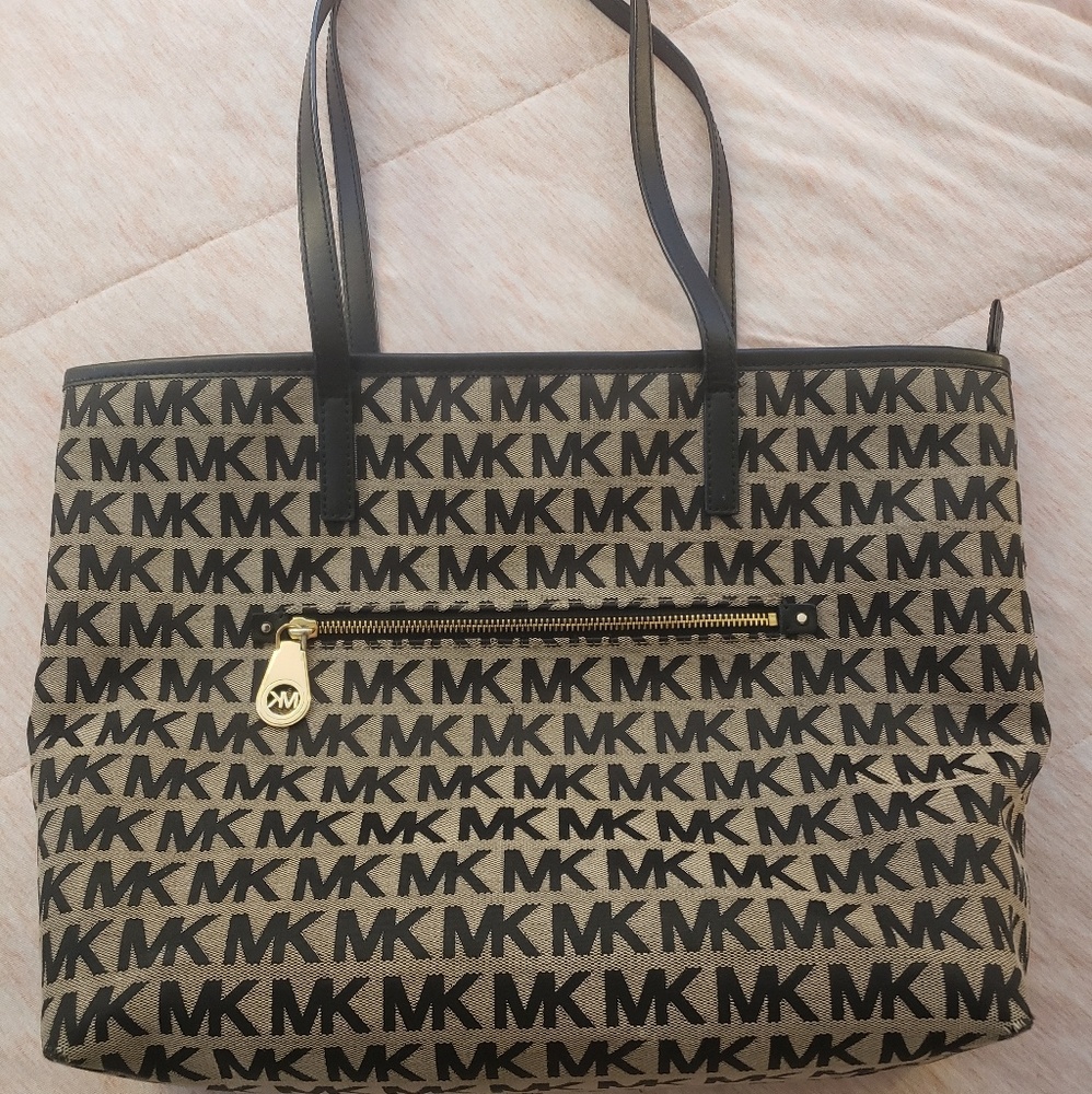 Michael Kors Large Tote